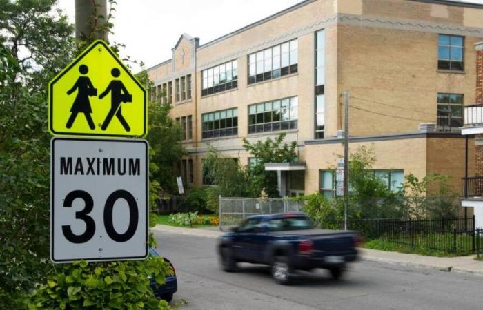 Mehr als 400 riskante Verhaltensweisen in der Nähe von Schulen an einem einzigen Tag in Quebec