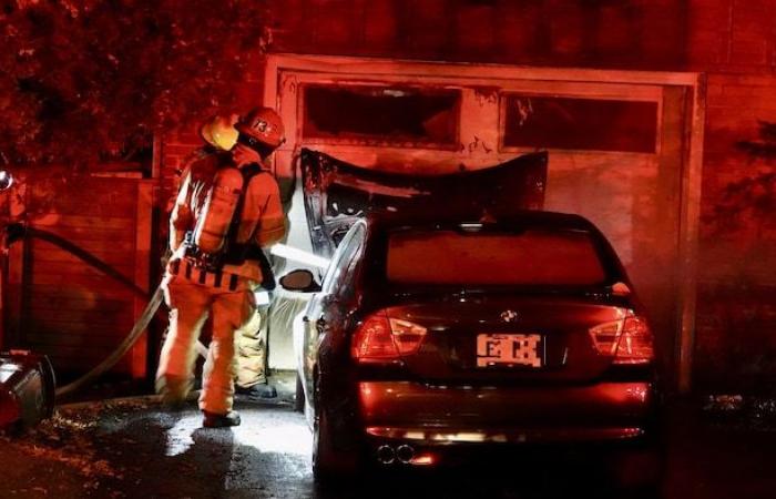 Möglicherweise krimineller Brand eines Fahrzeugs in Ahuntsic-Cartierville