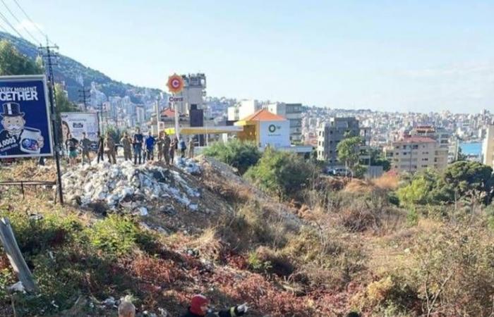 Die israelische Armee gibt den Bewohnern einiger Gebäude in Harek Hreik, einem südlichen Vorort von Beirut, eine Evakuierungsmitteilung heraus | Tag 379 des Krieges