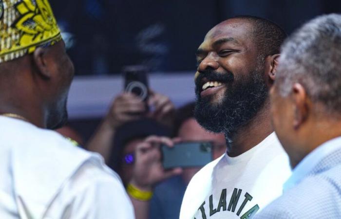 Jon Jones reagiert auf Francis Ngannous brutalen Knockout-Sieg beim PFL Battle of the Giants