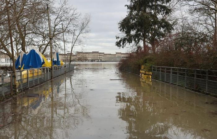 Überschwemmungsgefahr. Gironde wurde an diesem Wochenende in Alarmbereitschaft versetzt, „in den Bordeaux-Sektoren werden erhebliche Überläufe erwartet“