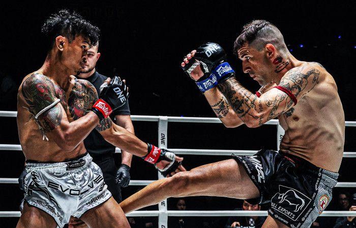 Bangkok Post – ONE Friday Fights 83: Mikel Fernandez „verzeiht“ Rungnarai wegen Fußball-Kick-DQ, will Rückkampf