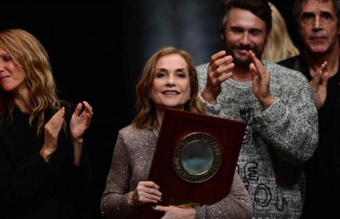 Isabelle Huppert durchkreuzt während des Lumière-Festivals ihr Image als kalte Schauspielerin