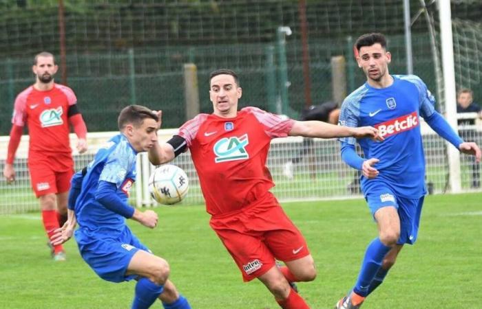 Fußball. Coupe de France: Beaumont-sur-Sarthe, großartiger Verlierer