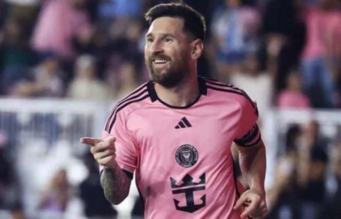 Messi schließt die reguläre Saison mit einem Hattrick ab