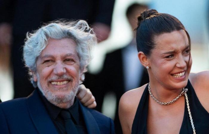 „Enttäuschend“: Adèle Exarchopoulos und Alain Chabat in der Kritik der Kritiker (Video)