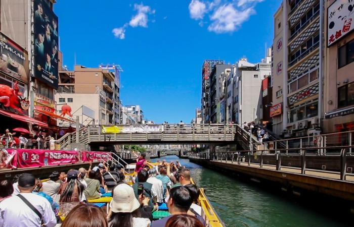 Osaka in einem neuen Licht: Entdecken Sie die Stadt mit dem Boot