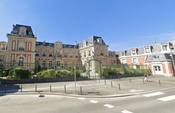 Haute-Marne stellt seinen Hof, seine Präfektur und seine Gendarmerie zum Verkauf