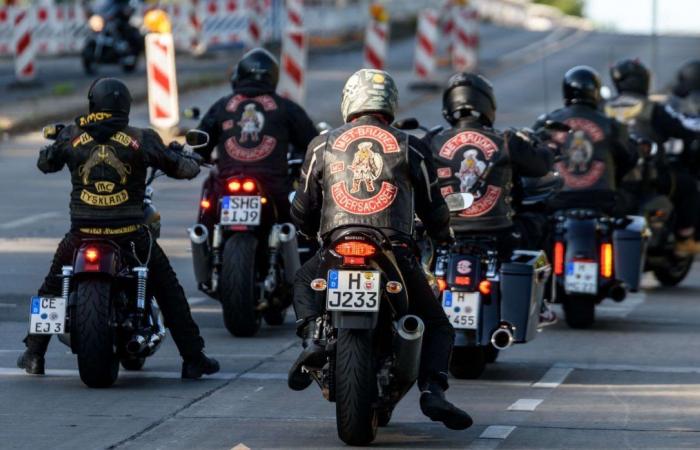 Biker der Hells Angels und der Rebels, zwei rivalisierende Banden, versuchten in Tarbes eine tödliche Schlägerei