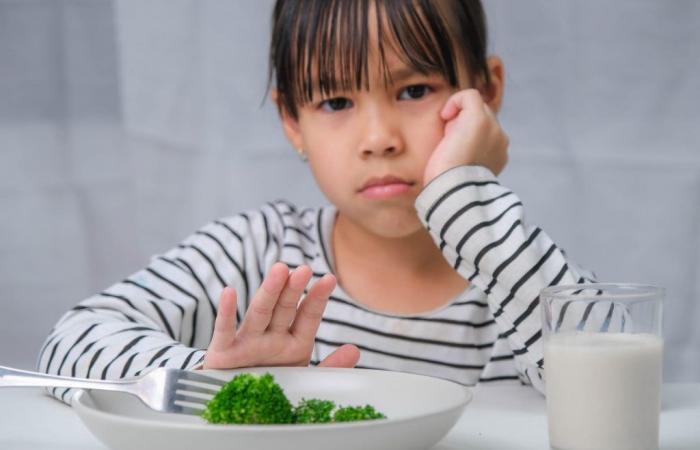 Kind, das beim Essen wählerisch ist? Die Wissenschaft enthüllt endlich, warum das so ist, und gibt den Eltern eine Botschaft