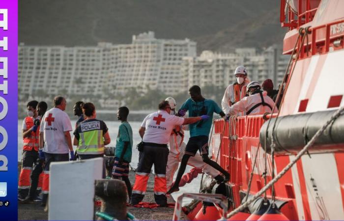 ein Kanu aus dem Senegal mit 231 Personen, darunter 58 Minderjährige, ein historischer Rekord für die Insel Gran Canaria