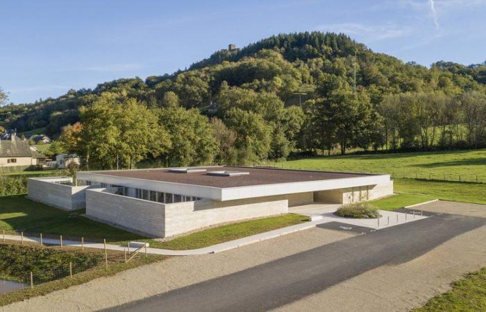 Dieses Architekturbüro aus Aveyron erhielt eine Auszeichnung … in Beton für die Kinderkrippe Espalion