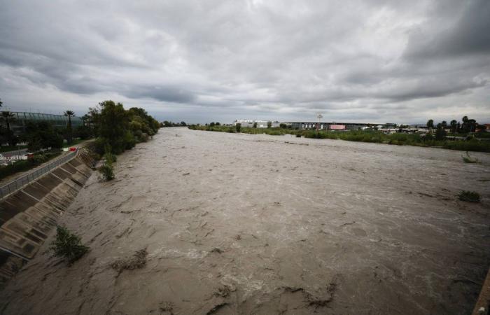 Die Alpes-Maritimes haben wegen Überschwemmungen Alarmstufe Orange gesetzt, der Fluss Var steht an vorderster Front