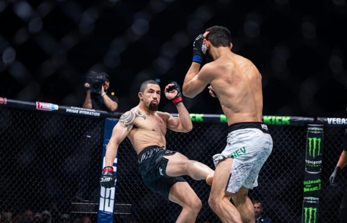 Khamzat Chimaev besiegte. Robert Whittaker bei UFC 308: Beste Fotos aus Abu Dhabi