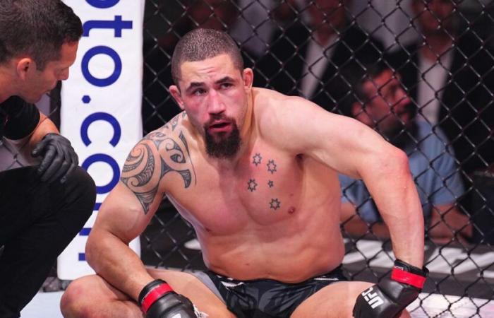 Robert Whittaker teilt Bild von gebrochenem Kiefer und abgebrochenen Zähnen, nachdem Khamzat Chimaev sich ins Gesicht gestürzt hat | UFC 308