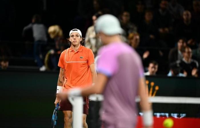 Trotz eines guten Starts gegen Holger Rune bleibt Arthur Cazaux im Achtelfinale des Rolex Paris Masters stehen