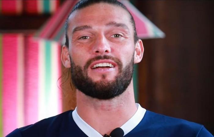 Andy Carroll: „Ich möchte spielen. Ich habe viel Zeit, zu Hause zu sitzen und die Füße in der Luft zu halten.“