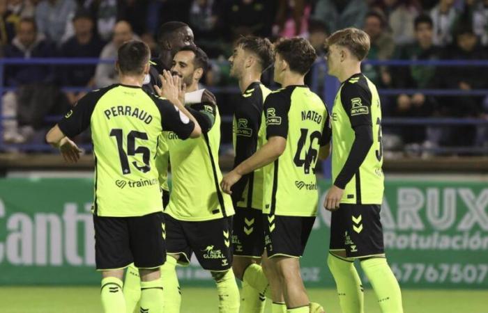 Betis gewinnt, ohne ins Schwitzen zu geraten, mit einem Doppelpack von Vitor Roque