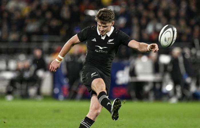 Beauden Barrett bei der Eröffnung und Rückkehr der Frames für die All Blacks gegen England