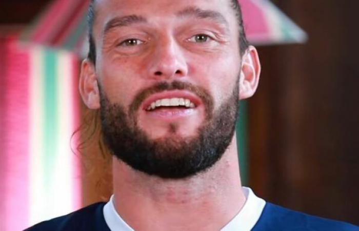 Andy Carroll: „Ich möchte spielen. Ich habe viel Zeit, zu Hause zu sitzen und die Füße in der Luft zu halten.“