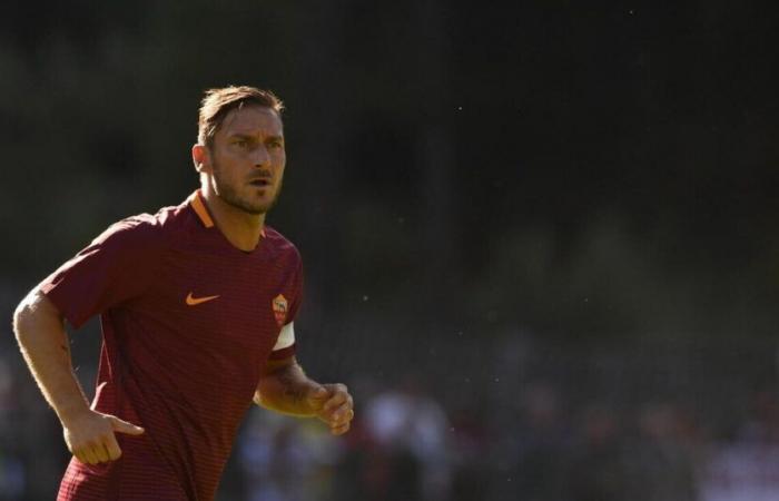 „Ich hoffe, dass Totti nicht zurückkommt, um zu spielen, das wäre traurig.“ Der Schriftsteller Bonvissuto spricht