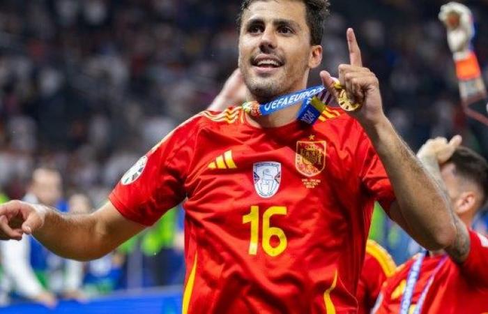 Rodri Hernández erhält den Ballon d’Or und… Gott sei Dank!