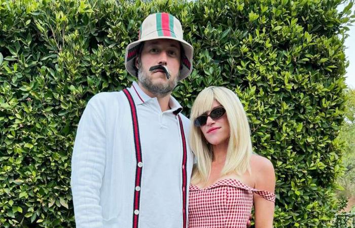 Matt und Kelly Stafford verkleiden sich zu Halloween als Travis Kelce und Taylor Swift