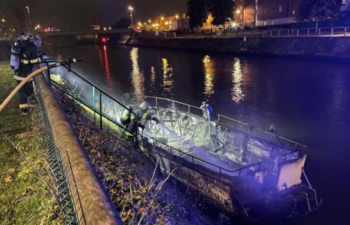 Dünkirchen: Ein Boot fängt auf dem Bourbourg-Kanal Feuer, ohne Verluste zu verursachen