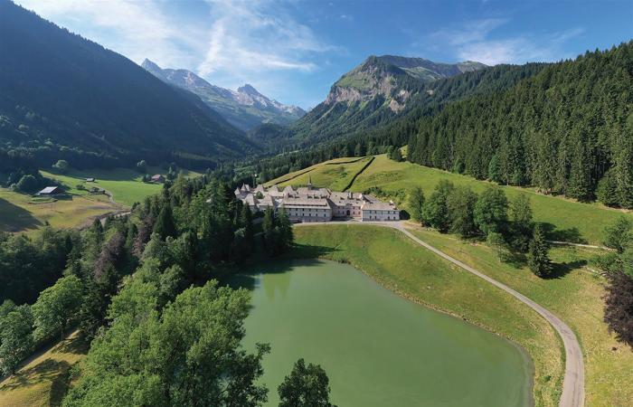 Kurzurlaube in der Haute-Savoie: kontemplative Flucht ins Reposoir Carmel