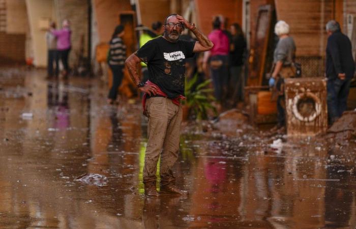 Mann verliert Frau und Tochter nach Unwetter in Spanien, acht Tote in Garage: „Die Kraft des Wassers war enorm“