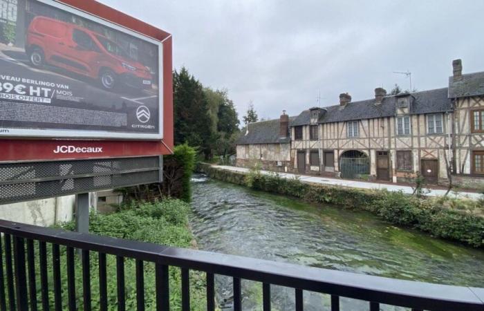 Der Ugly France-Preis wurde an eine Werbetafel in Maromme verliehen