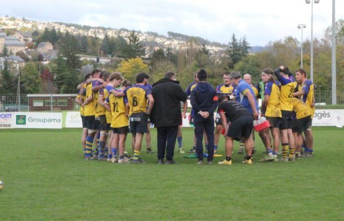 Die Mannschaften des Rugby Club Mende Lozère auf der Suche nach Siegen auf dem Platz von Avenir OL Viviez