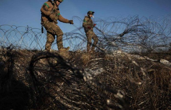 Krieg in der Ukraine: Bei einem russischen Angriff auf eine Polizeistation in Charkiw wird ein Polizist getötet und 30 verletzt