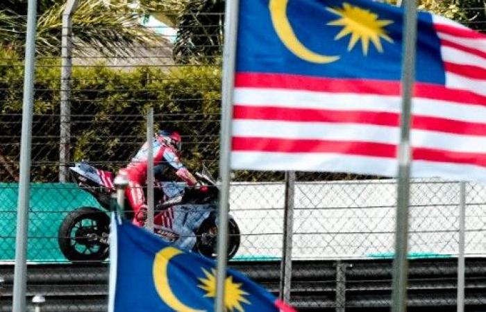 MotoGP, Malaysia J1, Marc Marquez gesteht: „Früher, als ich in Schwierigkeiten war, habe ich es auf die eine oder andere Weise geschafft, das zu kompensieren, aber ich schaffe es nicht mehr.“