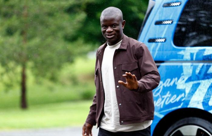 „Er ist alles, was man von einem Menschen braucht“, sagen die Fans nach der jüngsten erstaunlichen Geste des ehemaligen Chelsea-Stars N’Golo Kante auf dem Platz