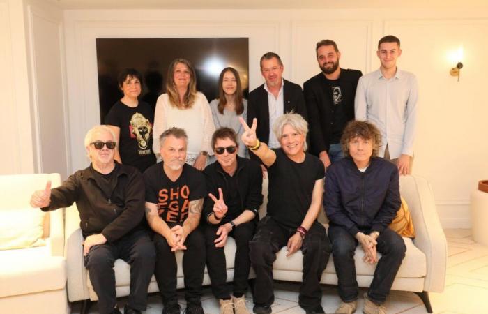 Vor den NRJ Music Awards an diesem Freitagabend traf sich die legendäre Gruppe Indochine mit unseren Lesern in Cannes