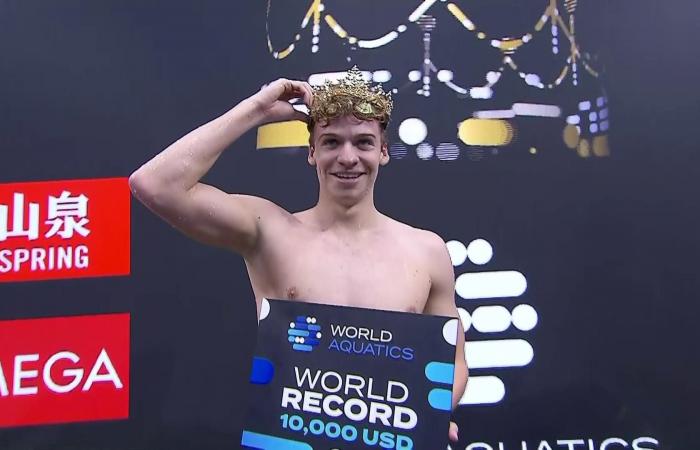 Léon Marchand bricht den Weltrekord über 200 m Lagen auf der Kurzstrecke