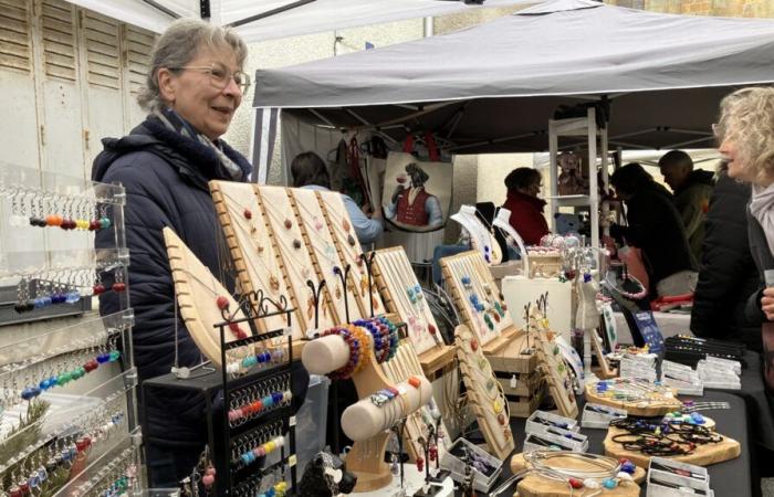 der erstaunliche Markt am Samstagmorgen in Levroux, der den „Machern“ gewidmet ist