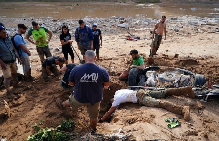 Überschwemmungen in Spanien fordern 207 Todesopfer