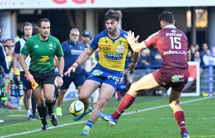 Zwei Spieler von ASM Clermont wurden mit den Blues zusammengerufen, um sich auf das Testspiel gegen Japan vorzubereiten