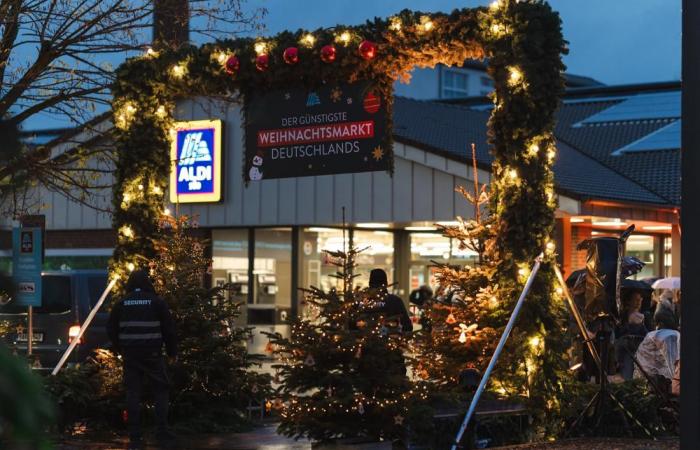 Aldi veranstaltet Billig-Weihnachtsmarkt in Stuttgart