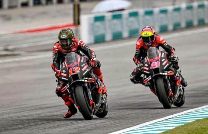 MotoGP, Malaysia J2, Maverick Viñales (Aprilia/Q12-S14): „Wenn ich in einer Gruppe bin, kann ich das Motorrad nicht anhalten“