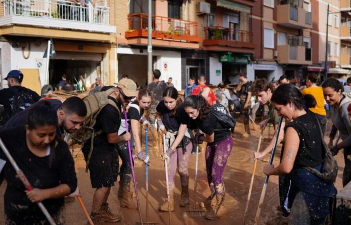 Die Zahl der Todesopfer steigt auf 205, die Armee fordert Verstärkung rund um Valencia