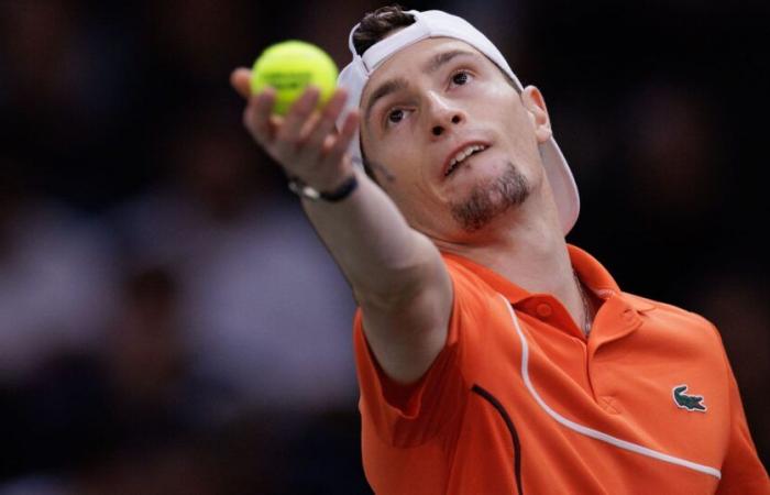 Rolex Paris Masters – Im Halbfinale kann Ugo Humbert auf eine tödliche Waffe zählen: den linkshändigen Slice-Aufschlag