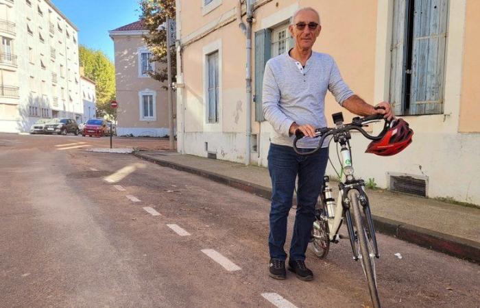 „Manchmal, wenn ein Fahrrad und ein Auto aneinander vorbeifahren, muss man sich den Hintern zusammendrücken…“: Wie sieht es mit dem Verhältnis zwischen Radfahrern und Autofahrern aus?