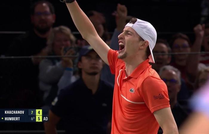 Rolex Paris Masters | Ugo Humbert besiegt Karen Khachanov (6-7 (6), 6-4, 6-3) und trifft im Finale auf Alexander Zverev