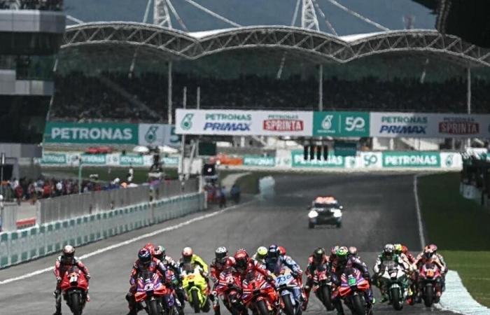 MotoGP-VIDEO. Bagnaia besiegt Martin … Erleben Sie den Start des GP von Malaysia noch einmal. Sport