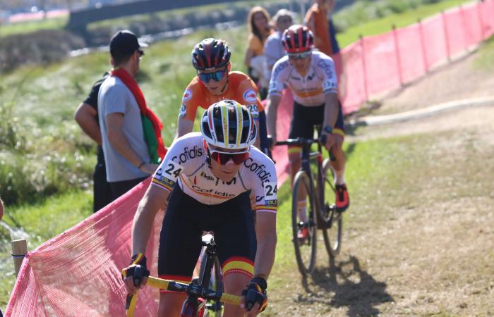 Felipe Orts gewinnt historisches Silber beim europäischen Cyclocross in Pontevedra