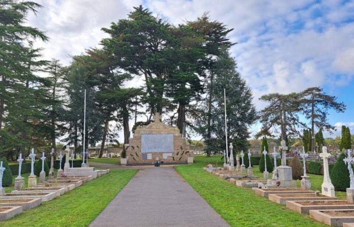 Besuchen Sie diesen Friedhof, auf dem seit über 1.300 Jahren die Toten ruhen