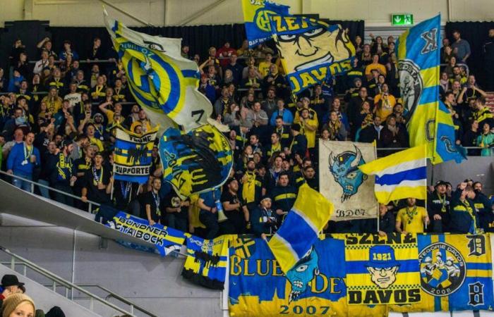 Eishockey: Davoser Ultras greifen Churer Fanbus an